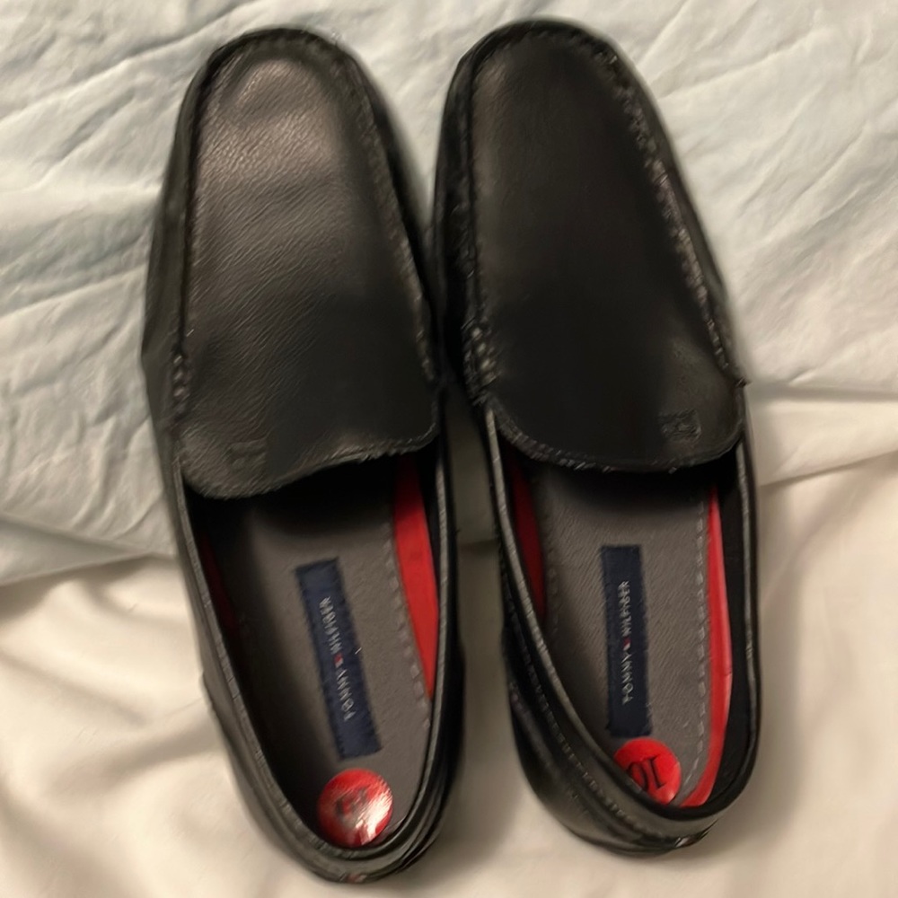 NEW! Tommy Hilfiger dress loafers